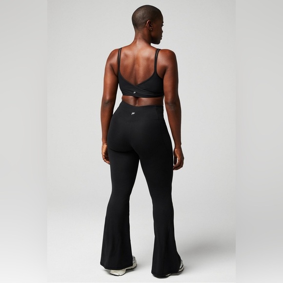 Fabletics Oasis PureLuxe High-Waisted Crossover Flare Sz large black - Picture 2 of 5